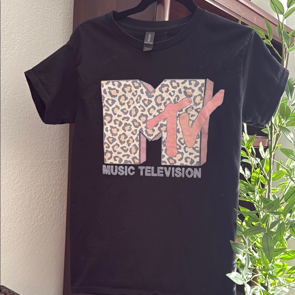 MTV Kids Black and Leopard Print T-Shirt